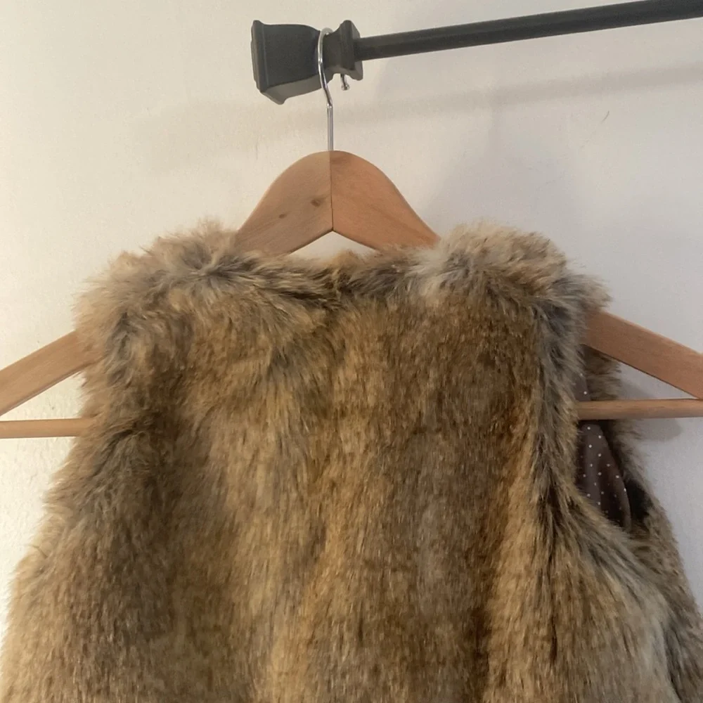 Zara Baby 2/3 Faux Fur Vest - Picture 8 of 11